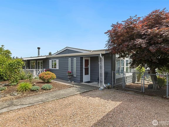 3rd image of 2500 Alder Street #28