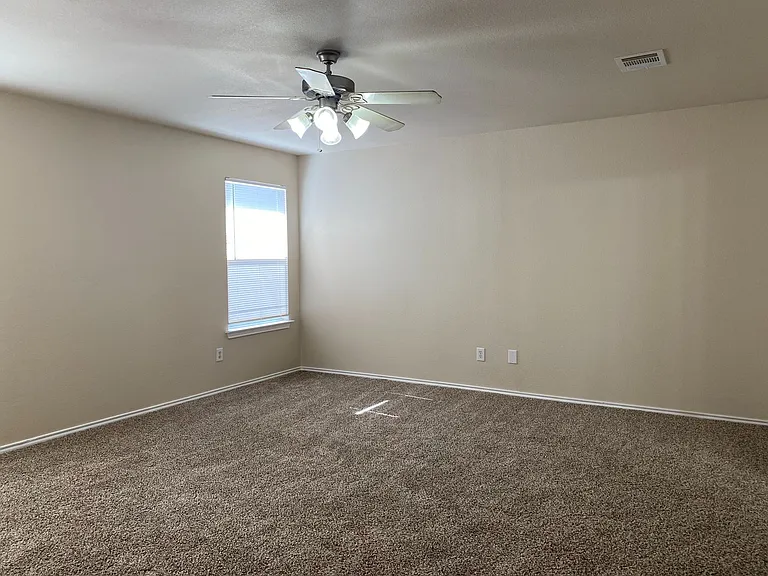 5123 Fountain Hl — Photo 12