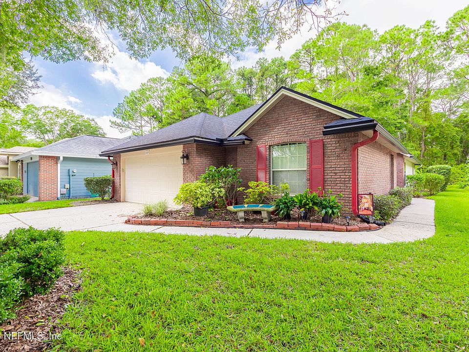 1st image of 1129 SUMMERCHASE Drive