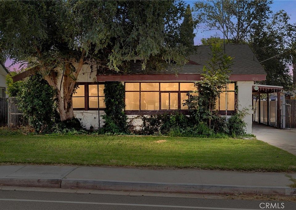 1st image of 4290 Jurupa Ave