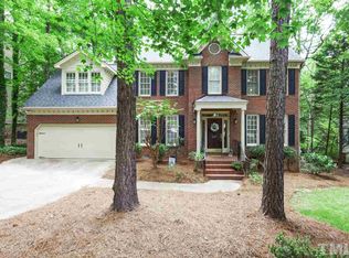 307 Cranborne Ln, Cary, NC 27519