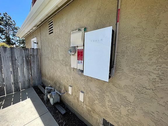 Tesla solar panels installed