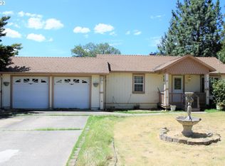 170 Wecks Rd, Myrtle Creek, OR 97457