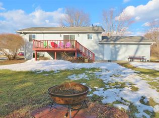 105 N River Rd, Endeavor, WI 53930