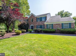 130 Briarwood Dr, Holland, PA