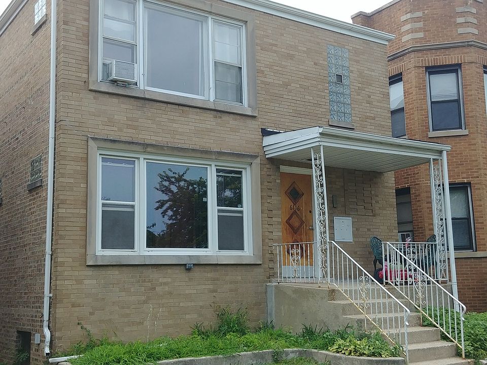 1st image of 6116 N Oakley Ave #2