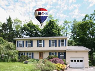 5 Kimberly Ct, Wappingers Falls, NY 12590