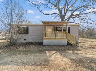 2542 Maple Dr, Atoka, TN 38004