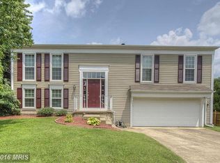 17 Banbury Ct, Fredericksburg, VA 22406
