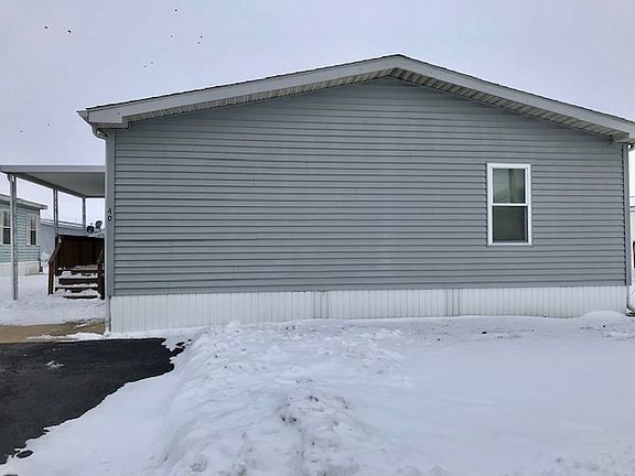 3rd image of 40 Cherry Ln