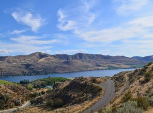 123 Crest Dr, Chelan, WA 98816