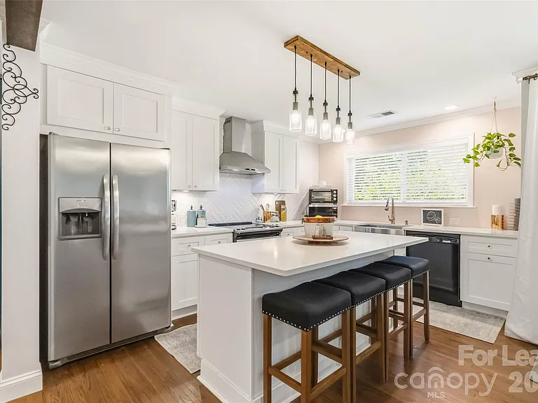 4231 Firethorne Rd — Photo 9