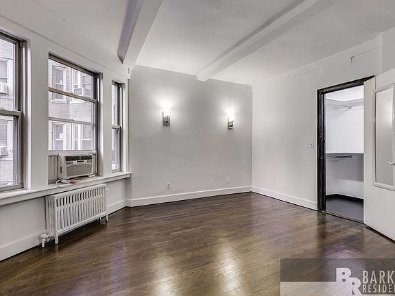 3rd image of 24 5th Ave APT 528