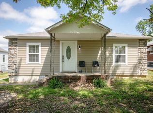 1835 E Elm St, Springfield, MO 65802