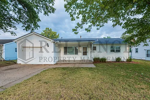 2310 S Vine St Photo 1