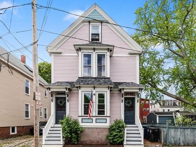 2 Warner St, Salem, MA, 01970