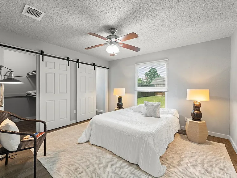 1123 Rock Canyon Dr — Photo 12