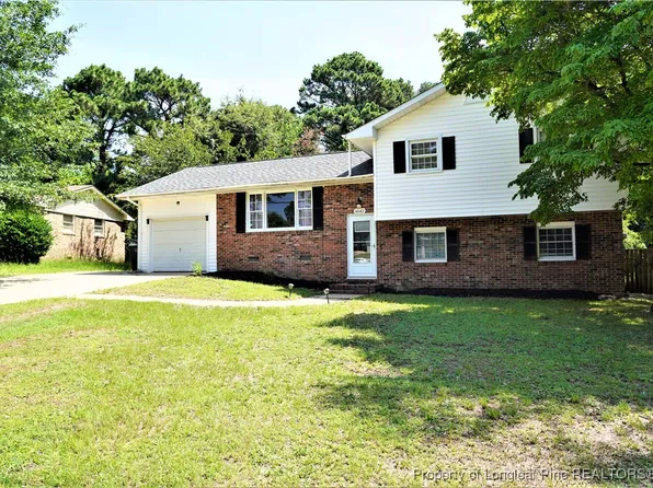 4642 Ashton Rd, Fayetteville, NC 28304