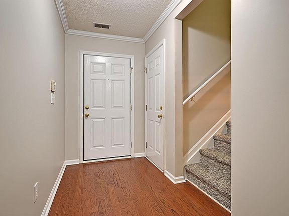 4th image of 5316 Tidewater Dr