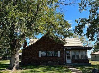 710 S Main St, Rocky Comfort, MO 64861