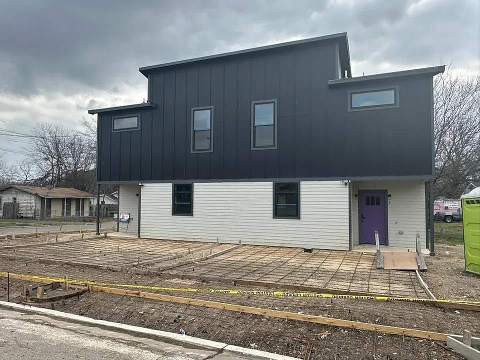 1008 York Ave #A