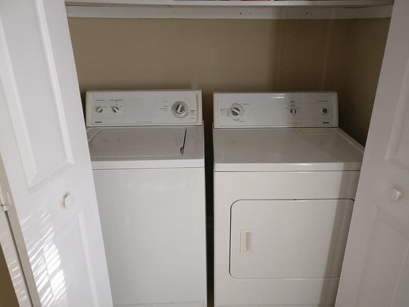 washer and dryer in unit