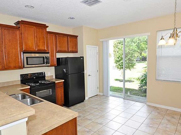 3rd image of 5309 Paradise Cay Cir