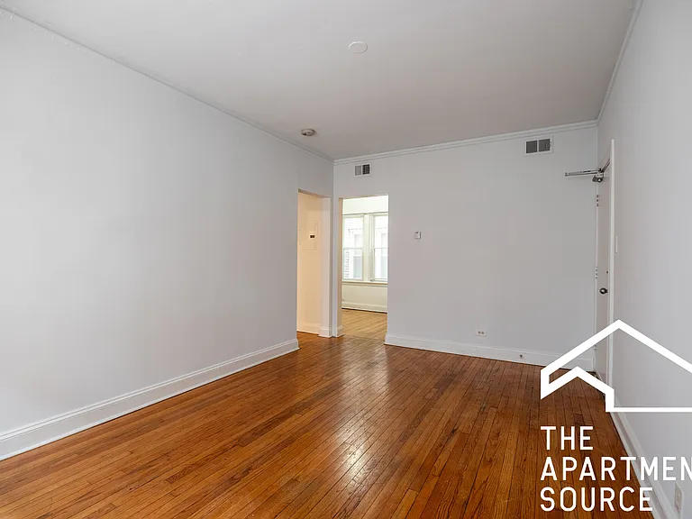 7350 N Damen Ave #G — Photo 7
