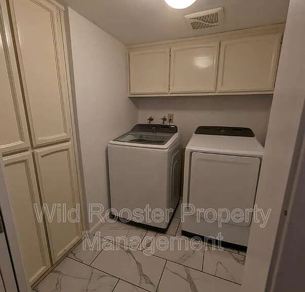 1808 K St #L-2 — Photo 14