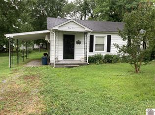 210 Mayfair Dr, Mayfield, KY 42066