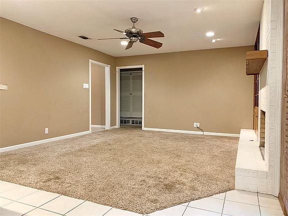 5th image of 212 Aquilla Dr
