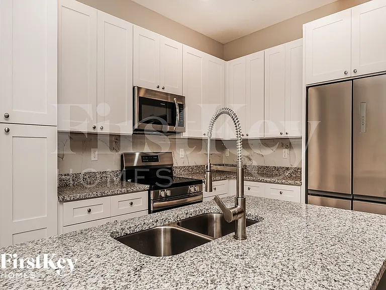 1282 Amelia Ave SW — Photo 6
