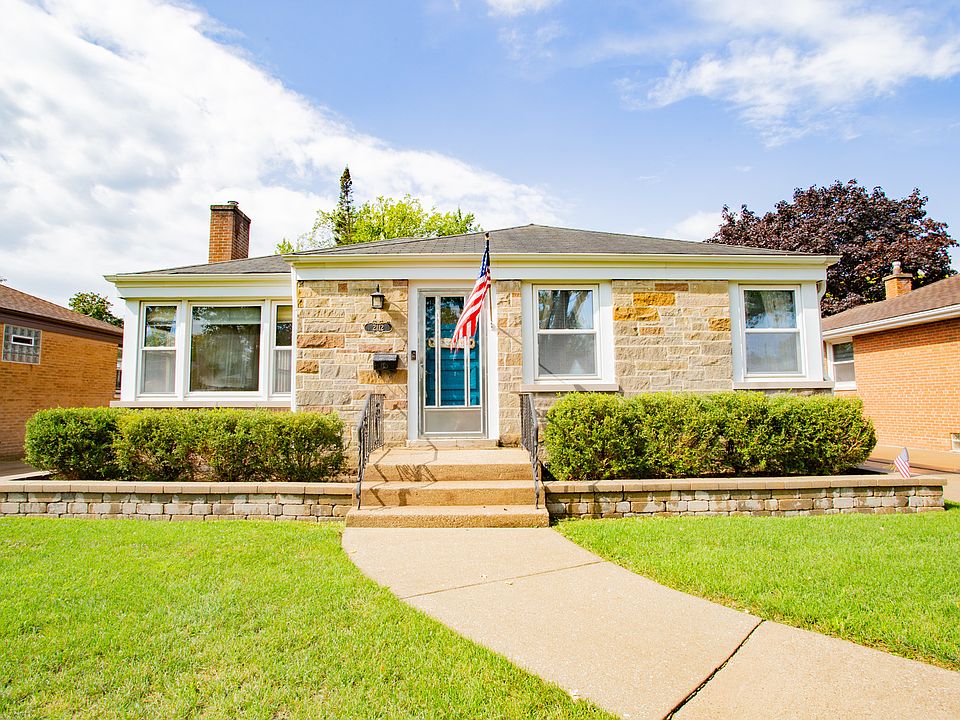 1st image of 2112 Suffolk Ave