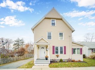 30 Farnsworth St, Springfield, MA 01107