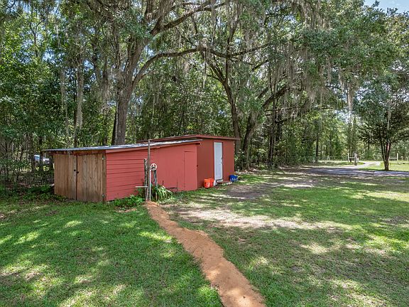 4th image of 2407 Oscar Harvey Rd
