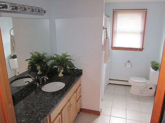 Full Bath - granite countertops imported tile flooring