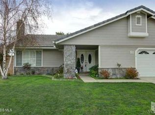 1320 Uppingham Dr, Thousand Oaks, CA 91360