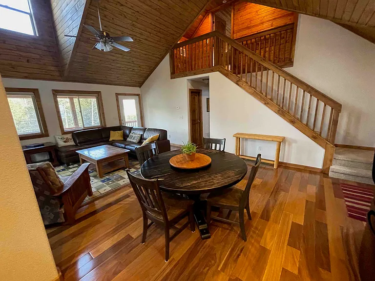 511 N Aspen St — Photo 12