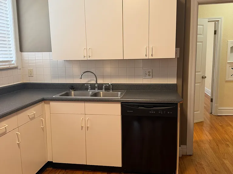 7359 Amherst Ave #1F — Photo 13