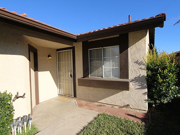 4th image of 836 Cisco St