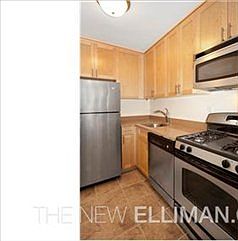 2nd image of 520 E 72nd St APT 1U