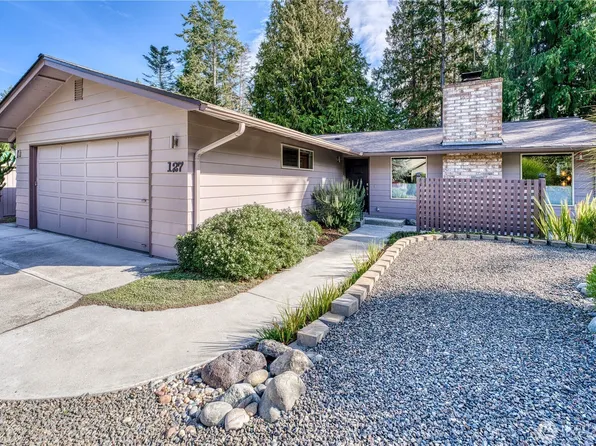 127 Sunset Place, Sequim, WA 98382