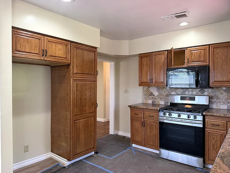 3120 S Leland St — Photo 15