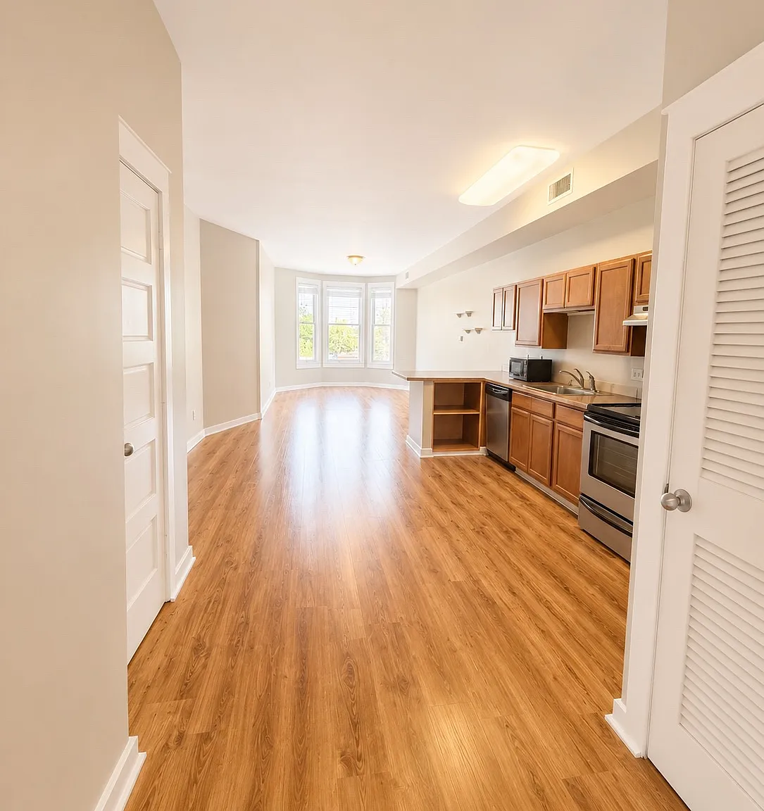 Studio, 571 sqft, $975 — Photo 4