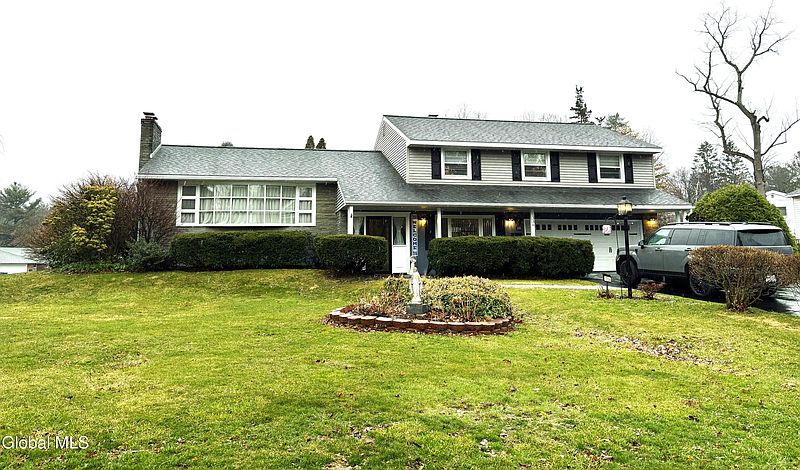 3rd image of 1336 Wemple Lane