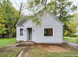 1961 Bundt Dr, Muskegon, MI 49441