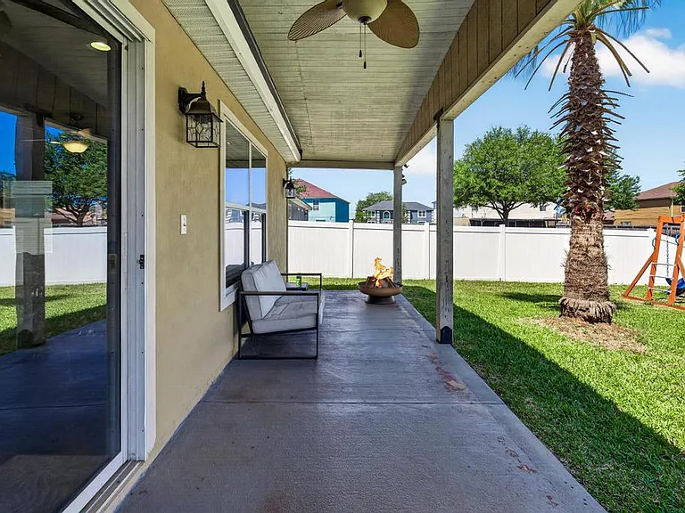 7163 Bedfordshire Ln — Photo 37