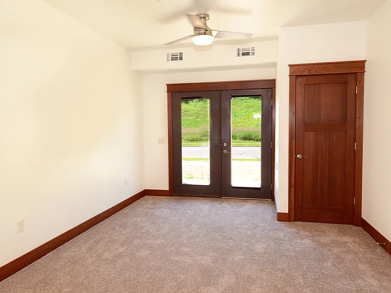 Grandview Heights — Photo 15