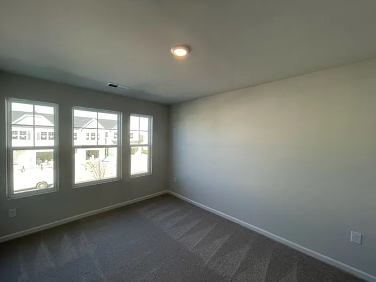 5010 Tura St — Photo 8