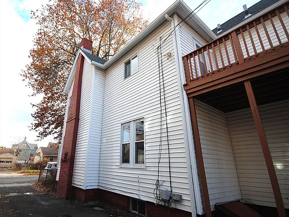 5th image of 72 Hall St